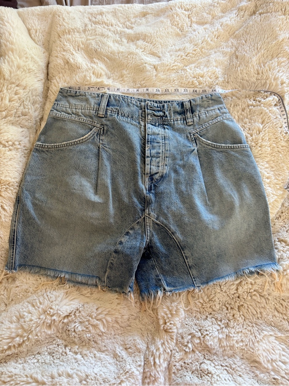 We The Free Nelson Denim Harem Shorts Medium NWOT